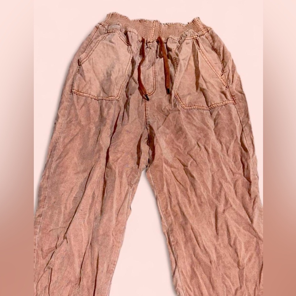 American Eagle Outfitters Dusty Pink Joggers